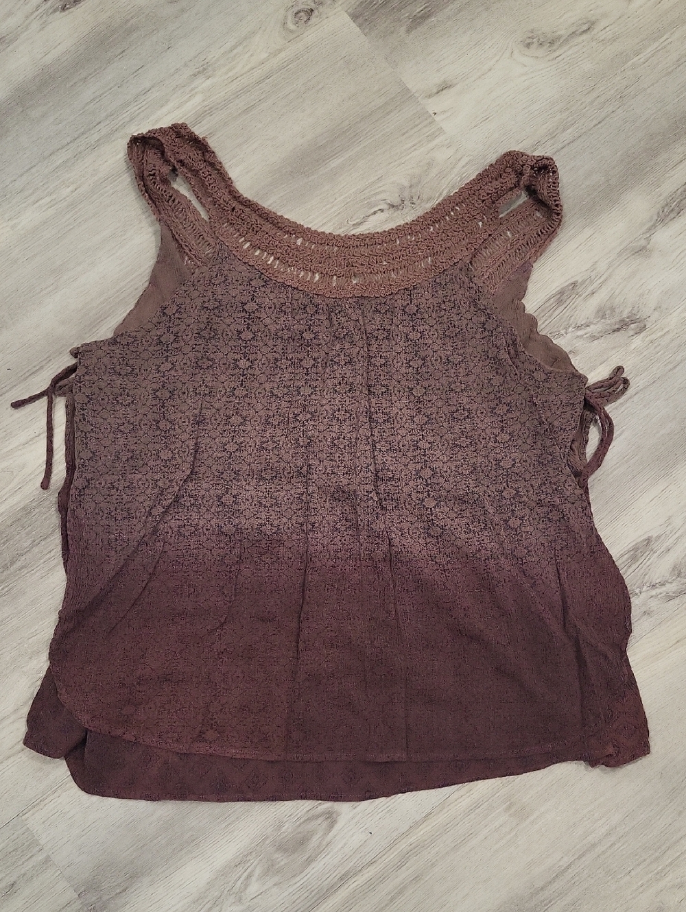 gimmicks by BKE mauve brown crochet tank top